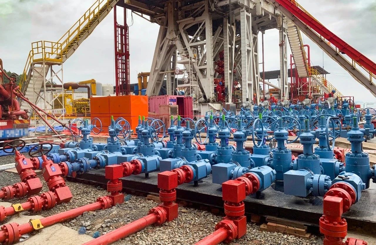 ������̨�� �������ǲ�ȫ�Զ�̼��ά��� װ���ֳɽ���(ͼ3)