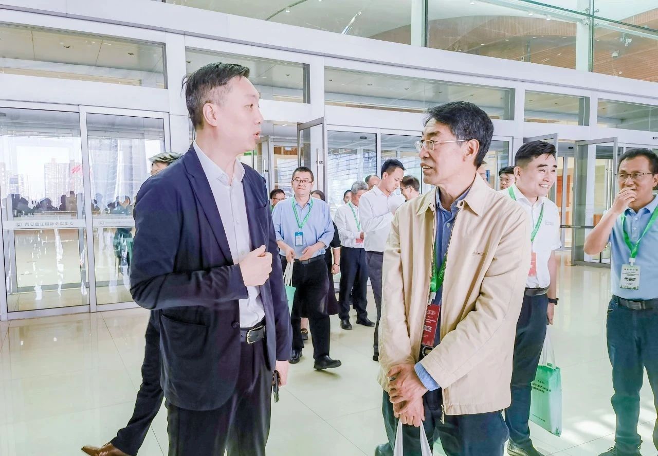 ���������ص����������������������������ǲ����������ʯ��ʯ��ױ����ҵ�Ƽ����(ͼ5)