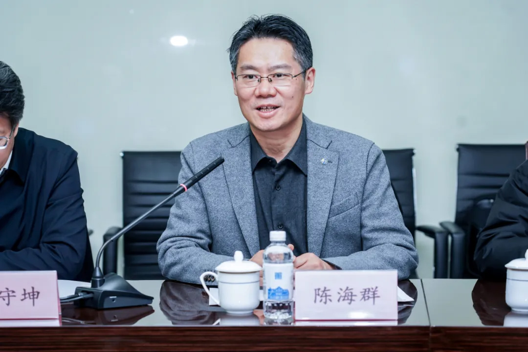 ���ݴ�ѧ��������ǡ��º�ȺУ��һ��ݰ���������ǲ����п���(ͼ4)