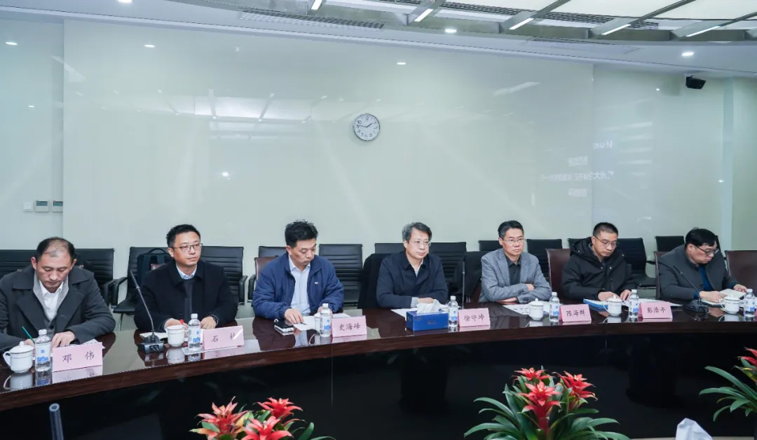 ���ݴ�ѧ��������ǡ��º�ȺУ��һ��ݰ���������ǲ����п���(ͼ5)