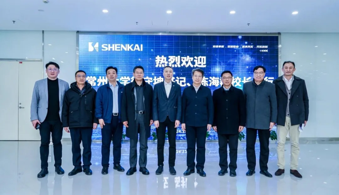 ���ݴ�ѧ��������ǡ��º�ȺУ��һ��ݰ���������ǲ����п���(ͼ6)